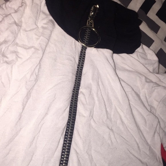 Racer white dress 😍 - Picture 4 of 5